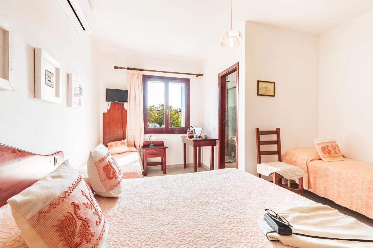 Familienzimmer (2 Erwachsene + 2 Kinder)