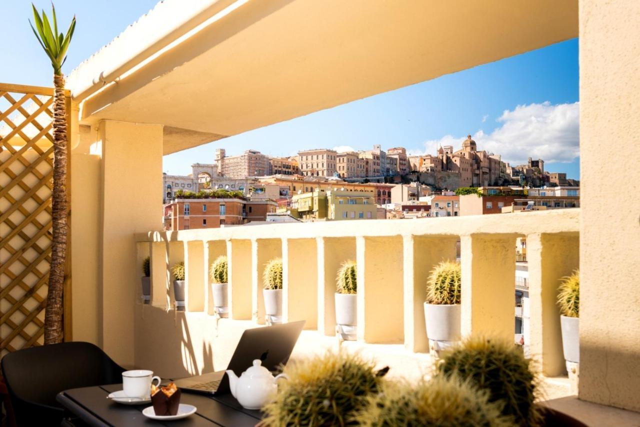 Double Room with Private Terrace