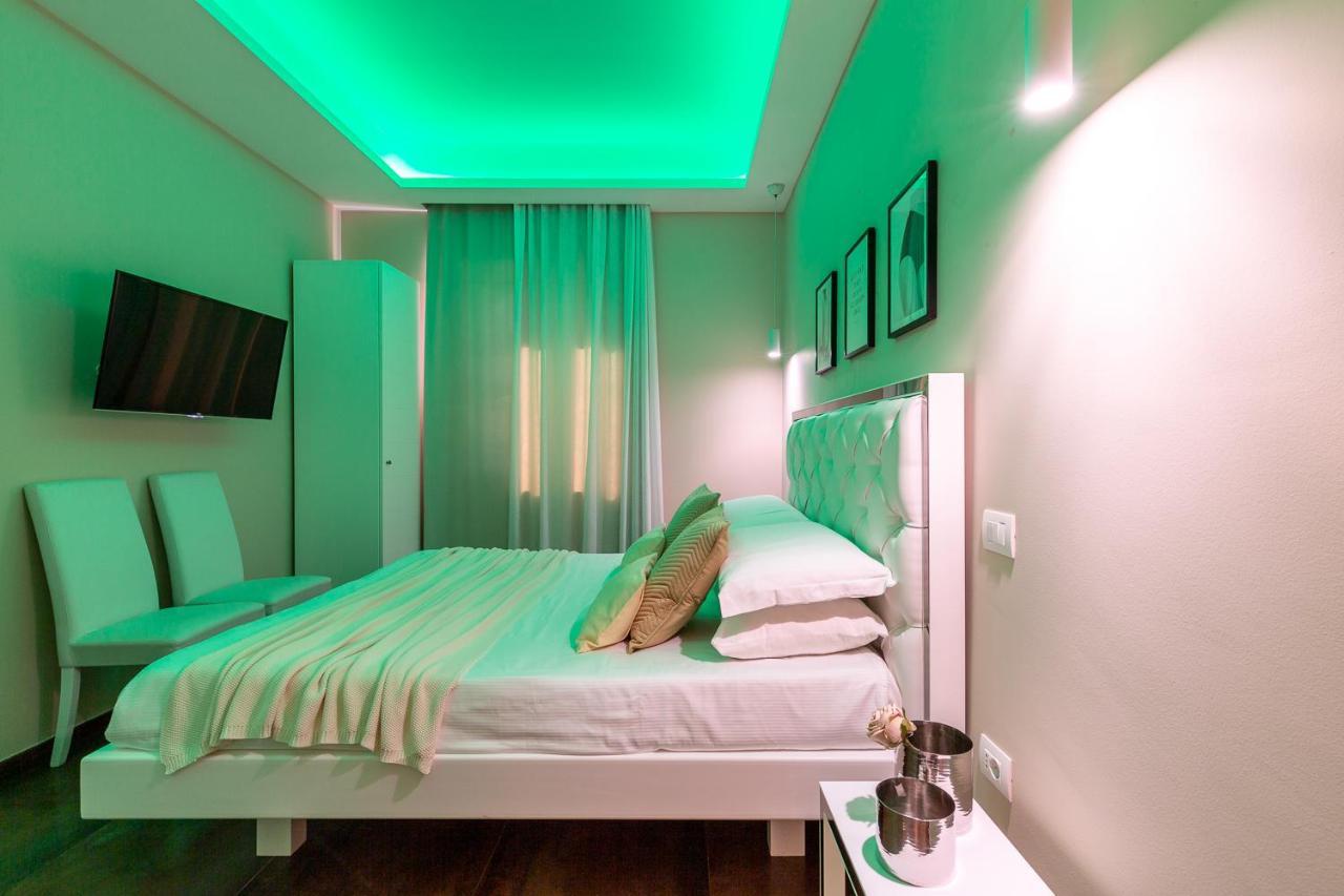 Double Room Private Bathroom Sea View