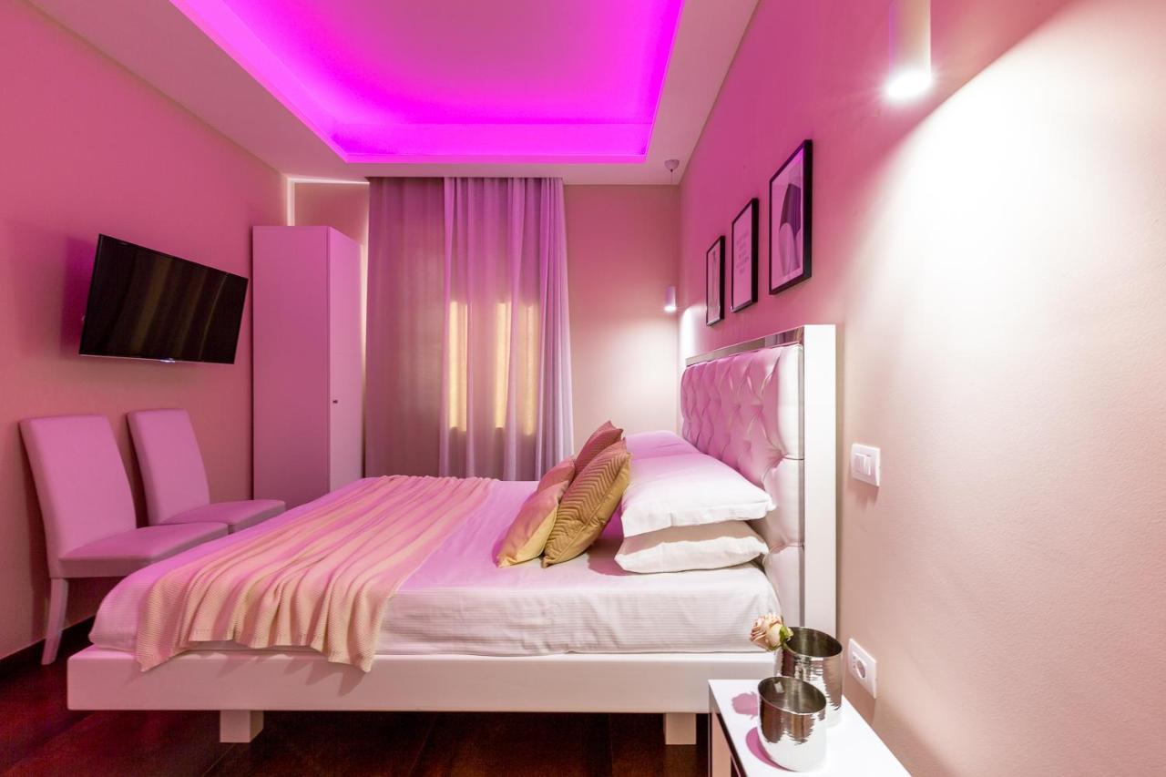 Double Room Private Bathroom Sea View