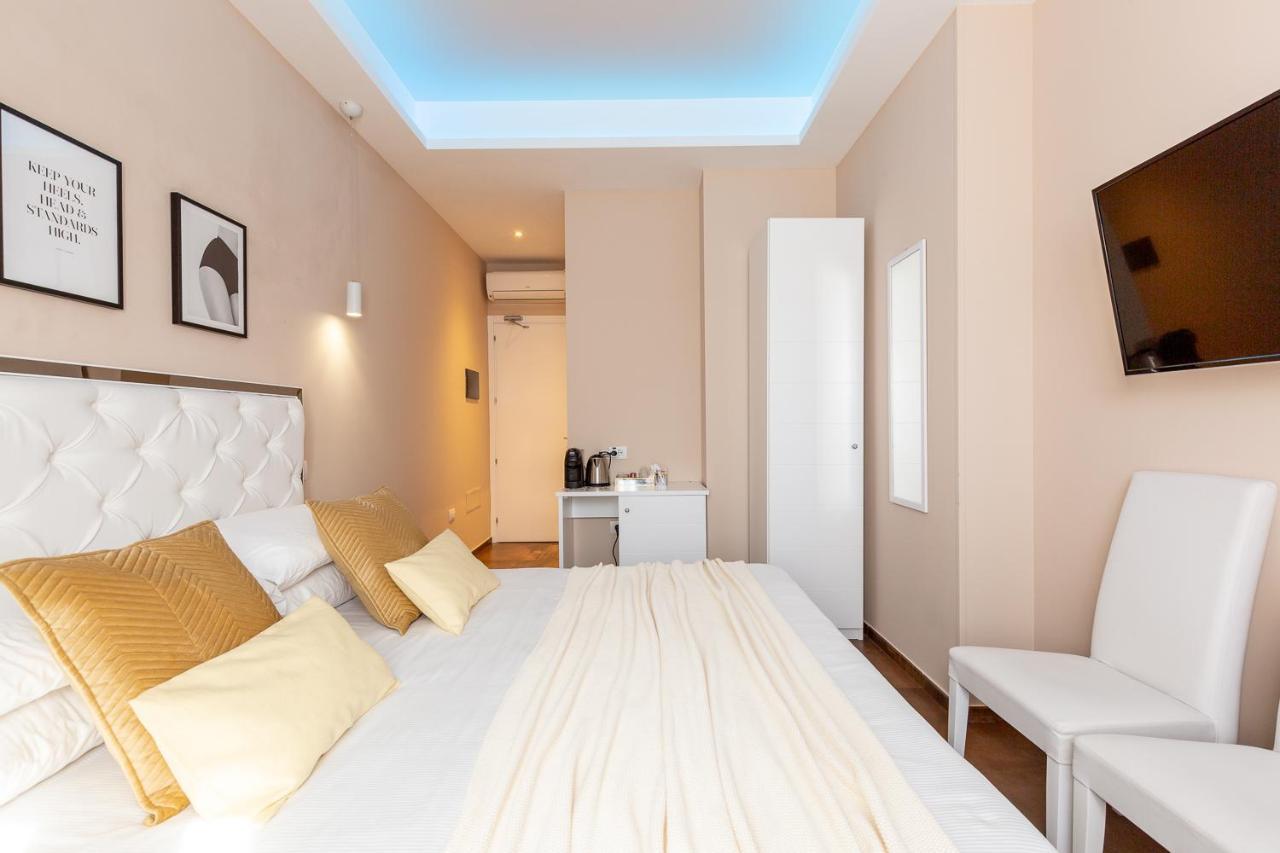 Double Room Private Bathroom Sea View