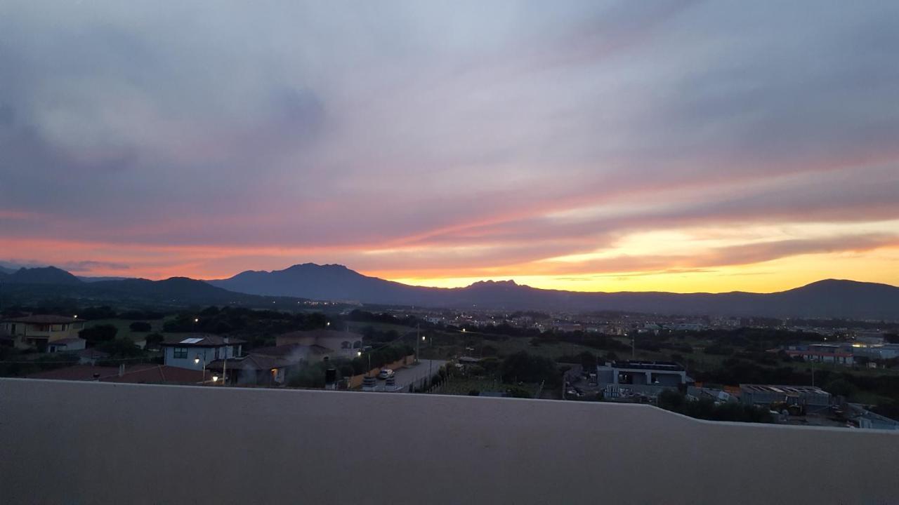 One-Bedroom House,1194313867:JPEG