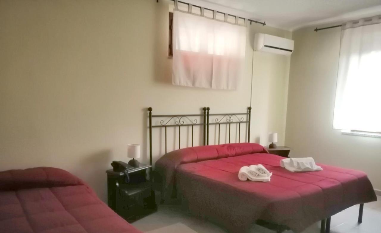 Triple Room,1207195390:JPEG
