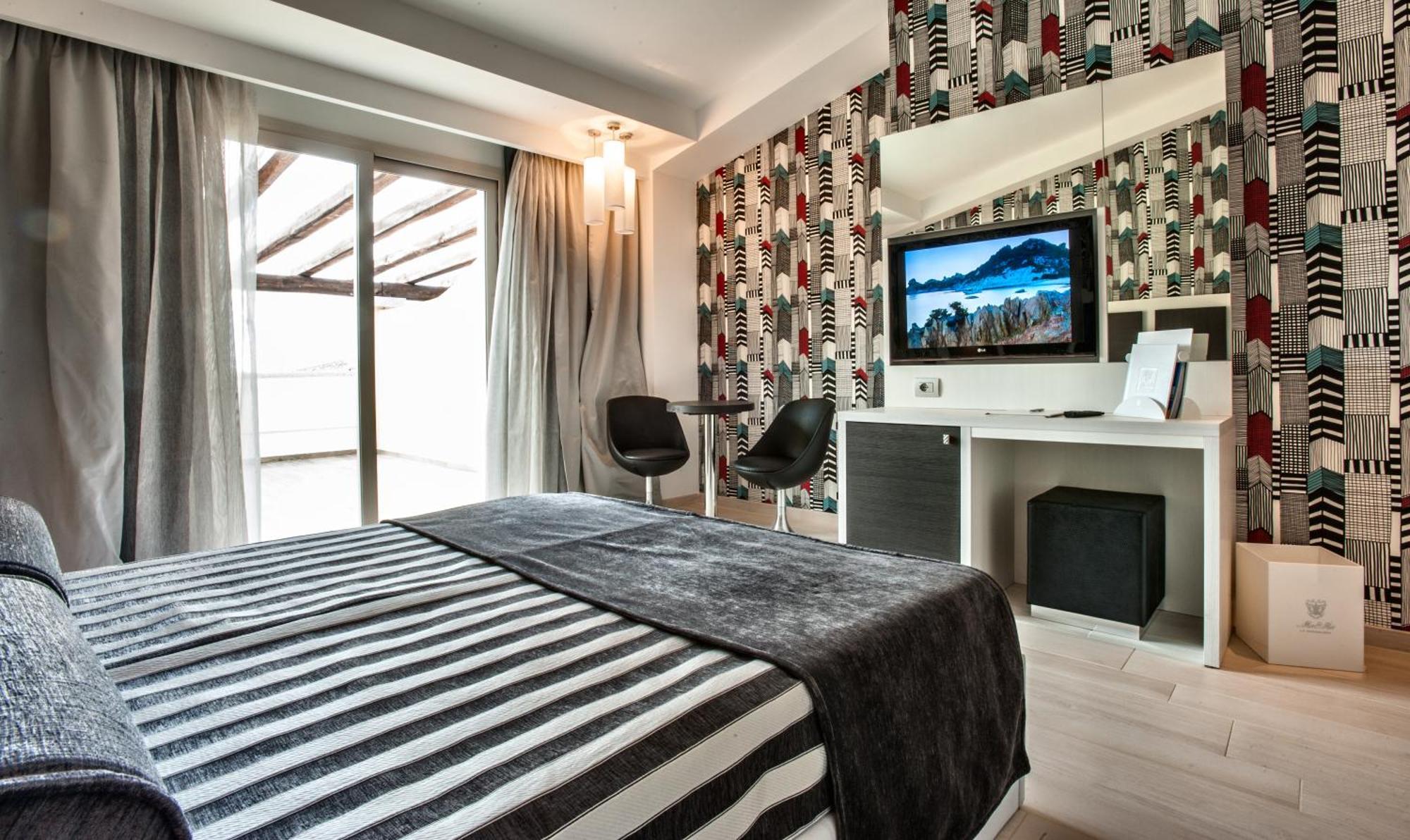 Deluxe Double Room with Terrace,1216318225:JPEG