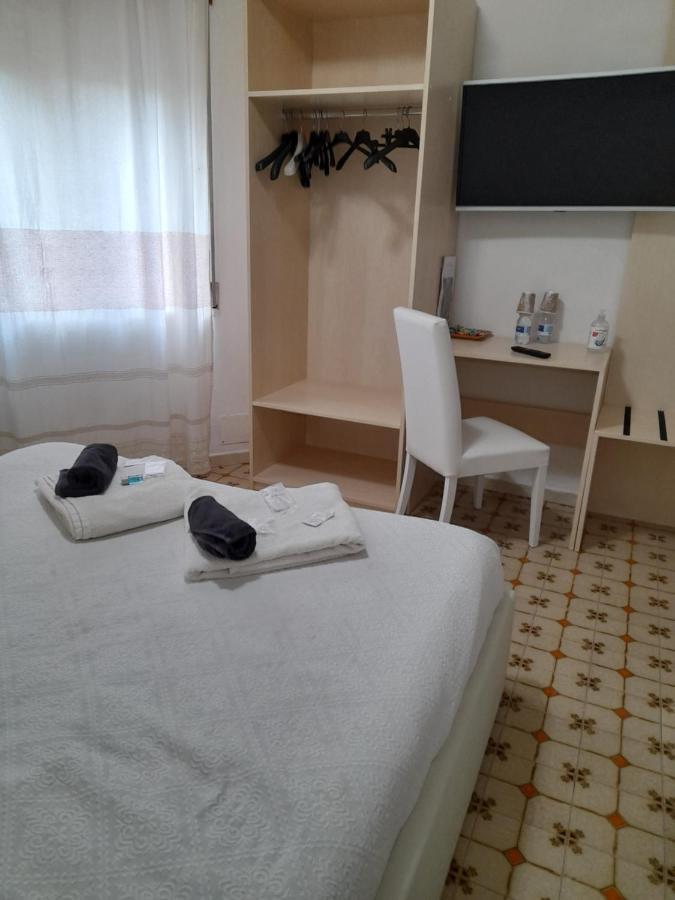 Double Room,1219911928:JPEG