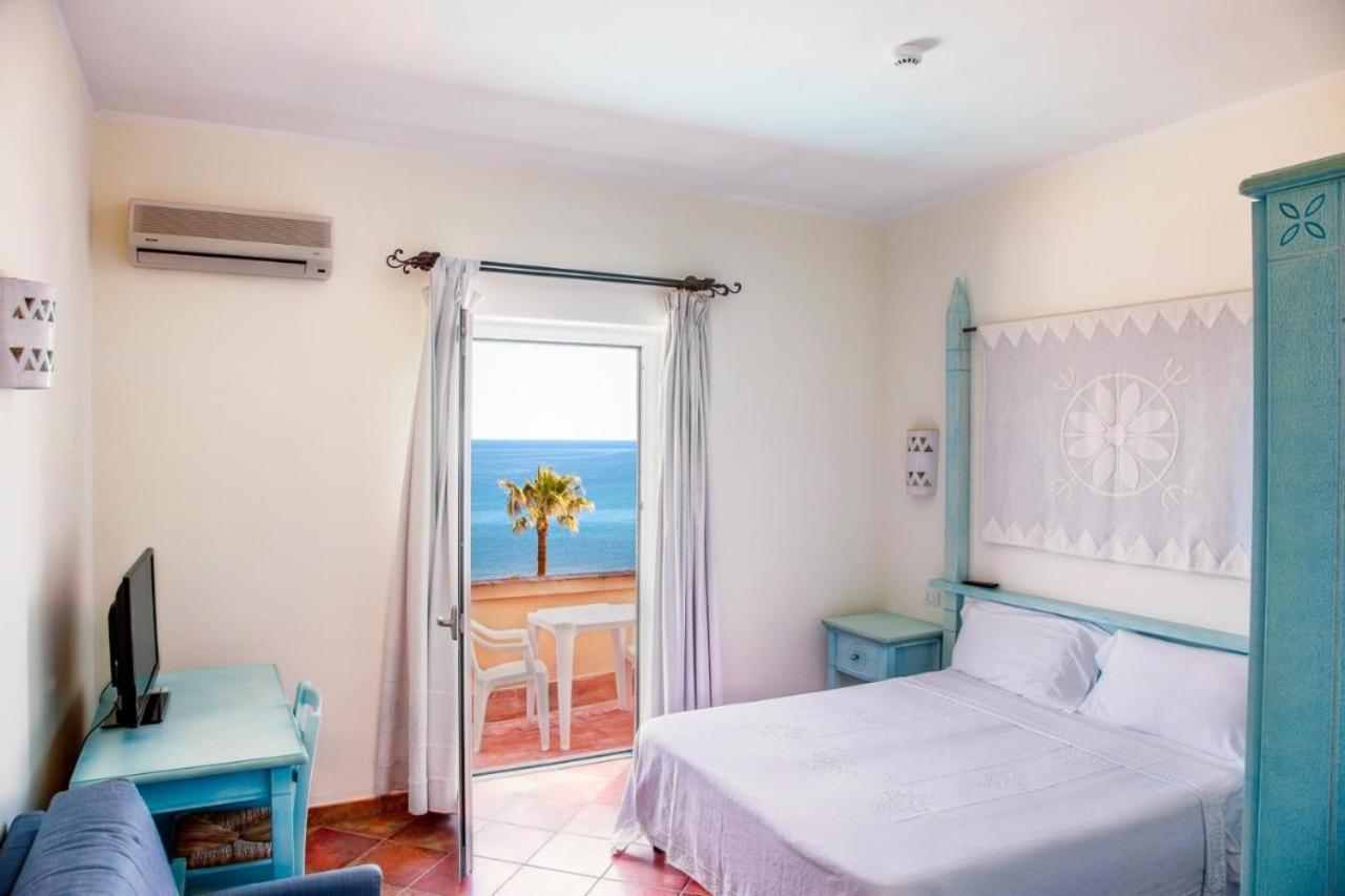Double or Twin Room with Sea View,1274507383:JPEG