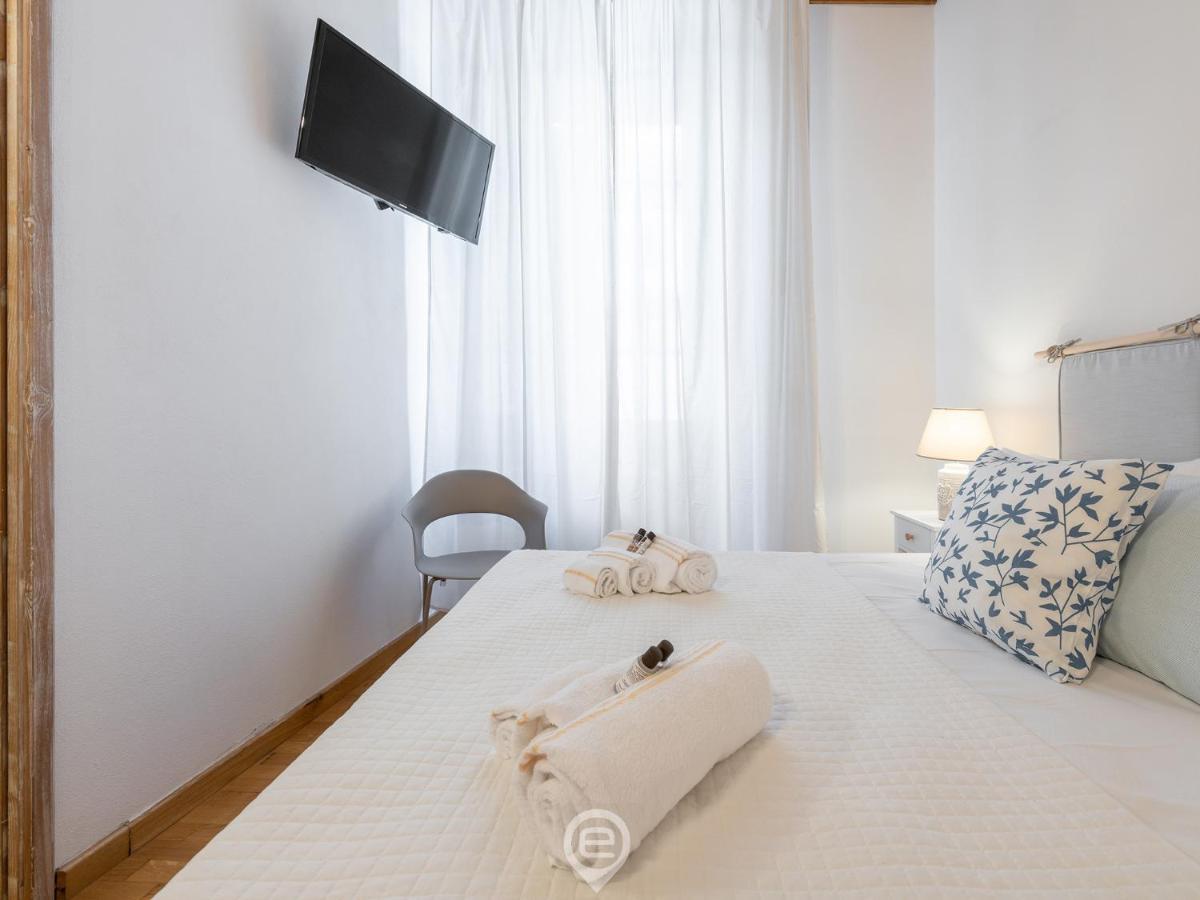 Double Room with Private Bathroom,1251609373:JPEG