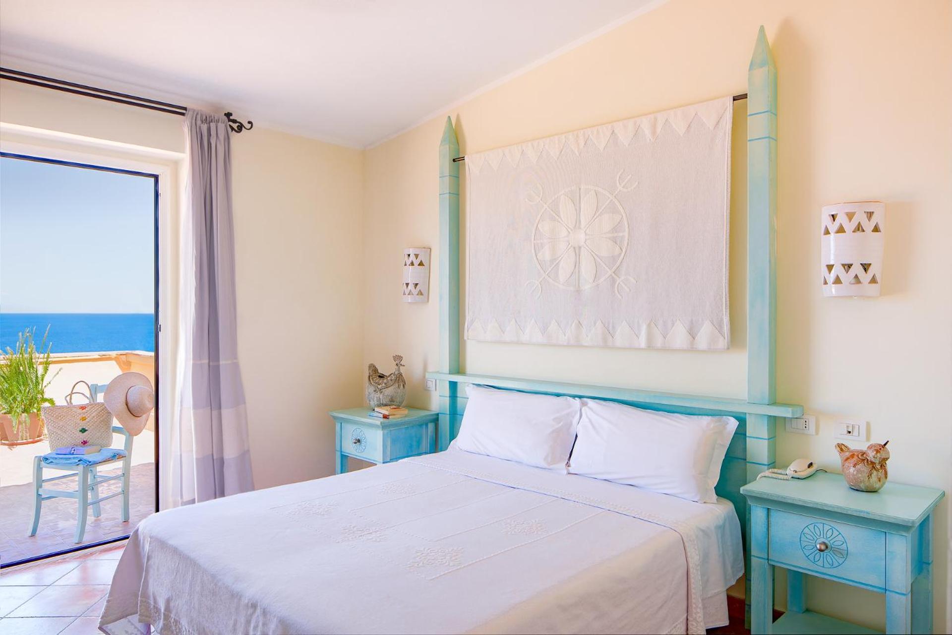 Triple Room with Sea View,1231906802:JPEG