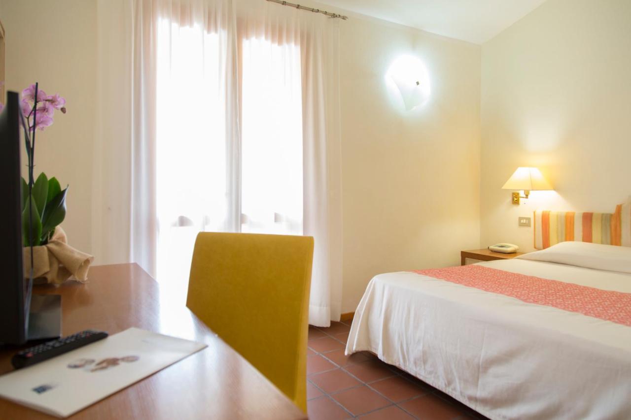 Comfort Room,1588537468:JPEG