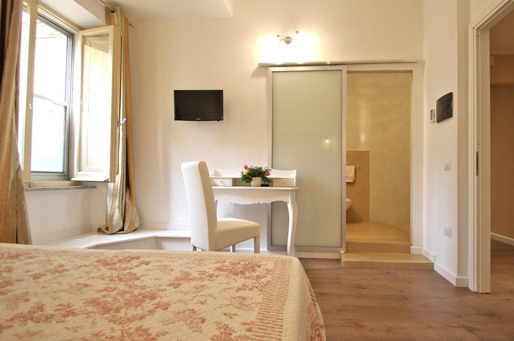 Deluxe Double or Twin Room,151272115:JPEG