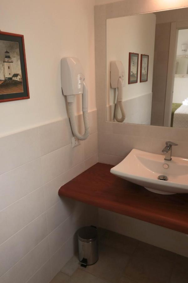 Double Room with Private Bathroom,1398425150:JPEG