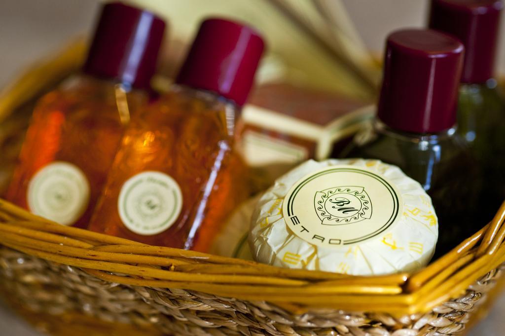 Classic Double Room with Mountain View,140220063:JPEG