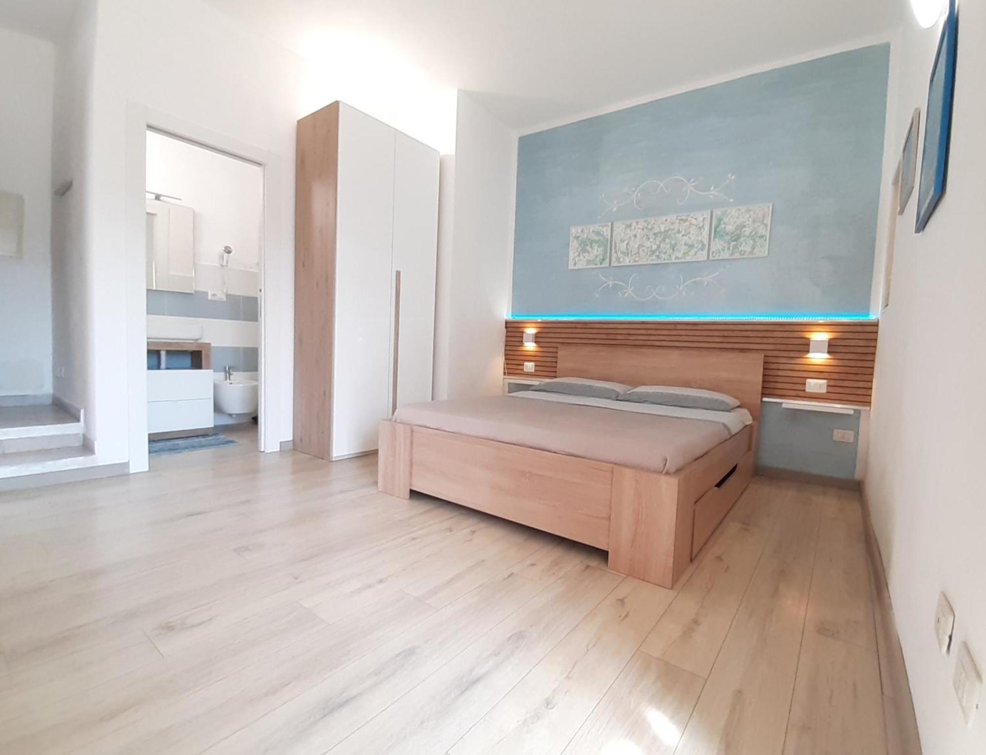 One-Bedroom Apartment Sea View