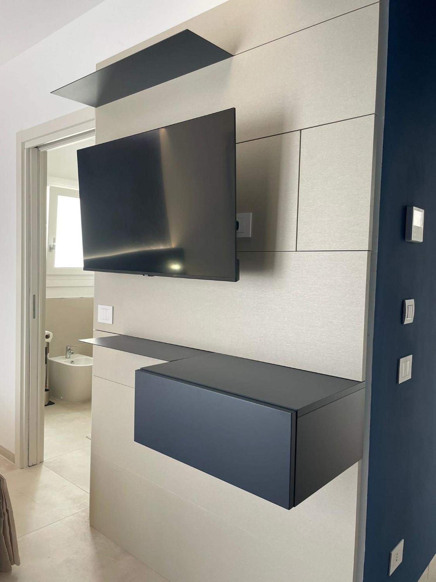 Deluxe King Room,1608405332:JPEG