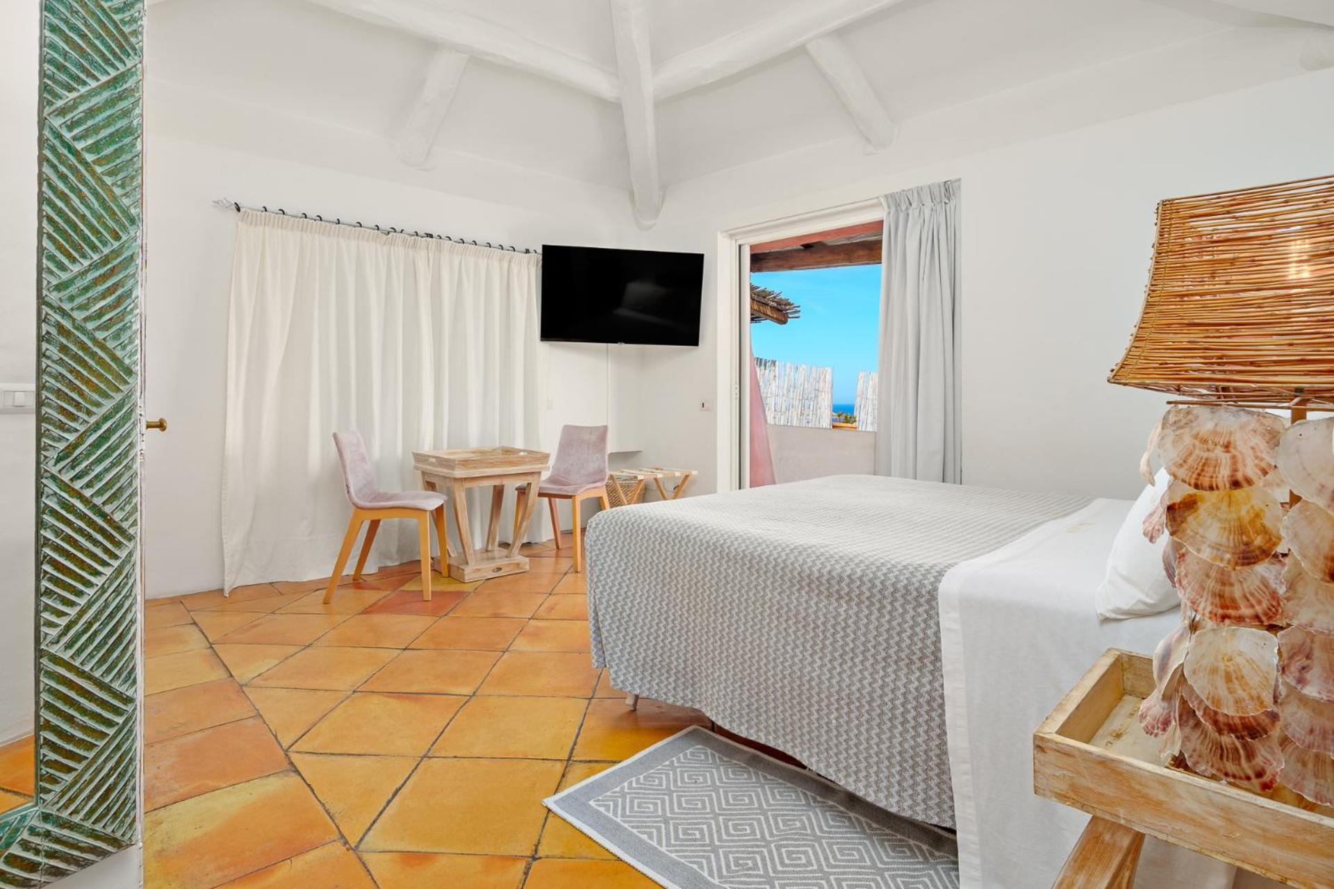 Standard Double Suite