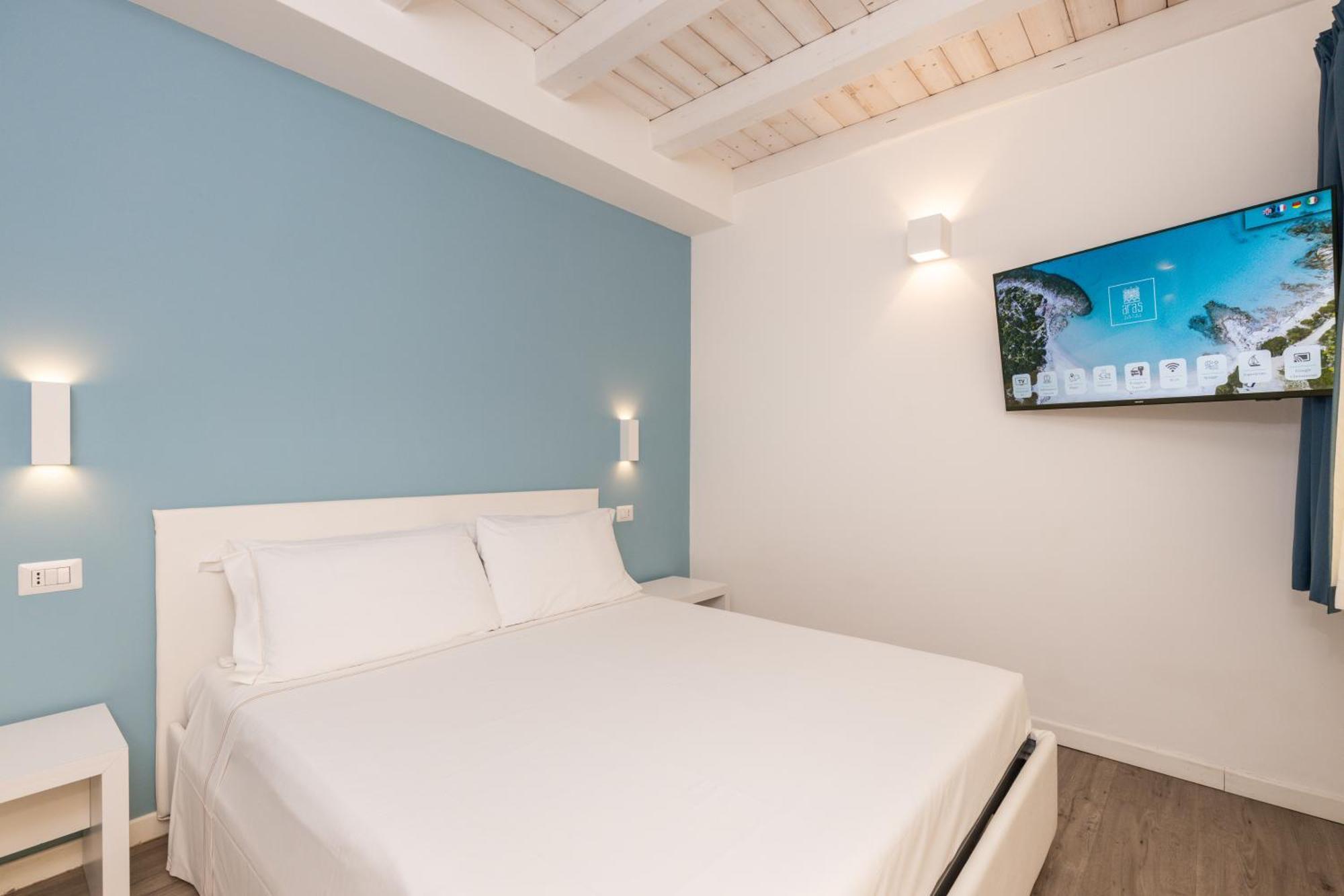 Superior Double Room,1678666902:JPEG