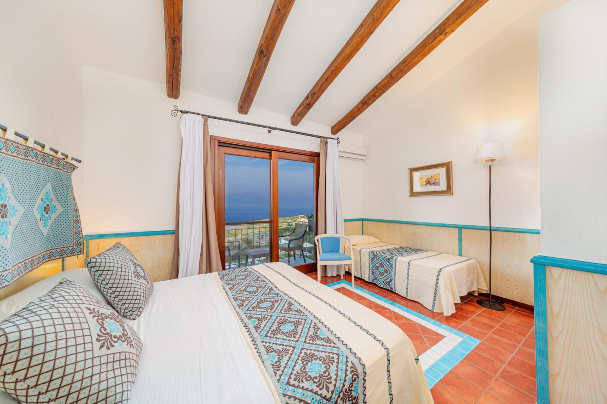 Superior Triple Room Sea View