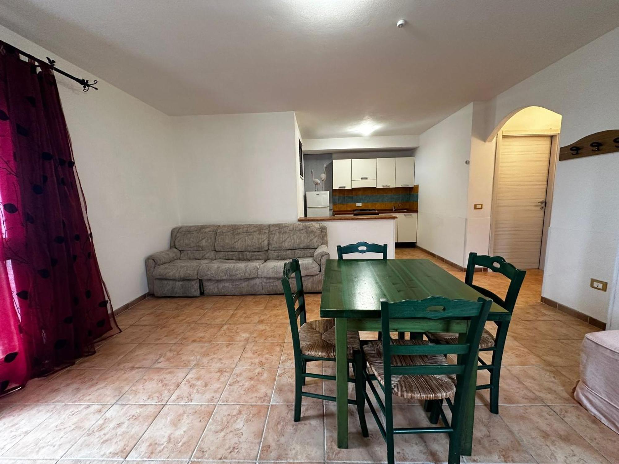 One-Bedroom Apartment Garden