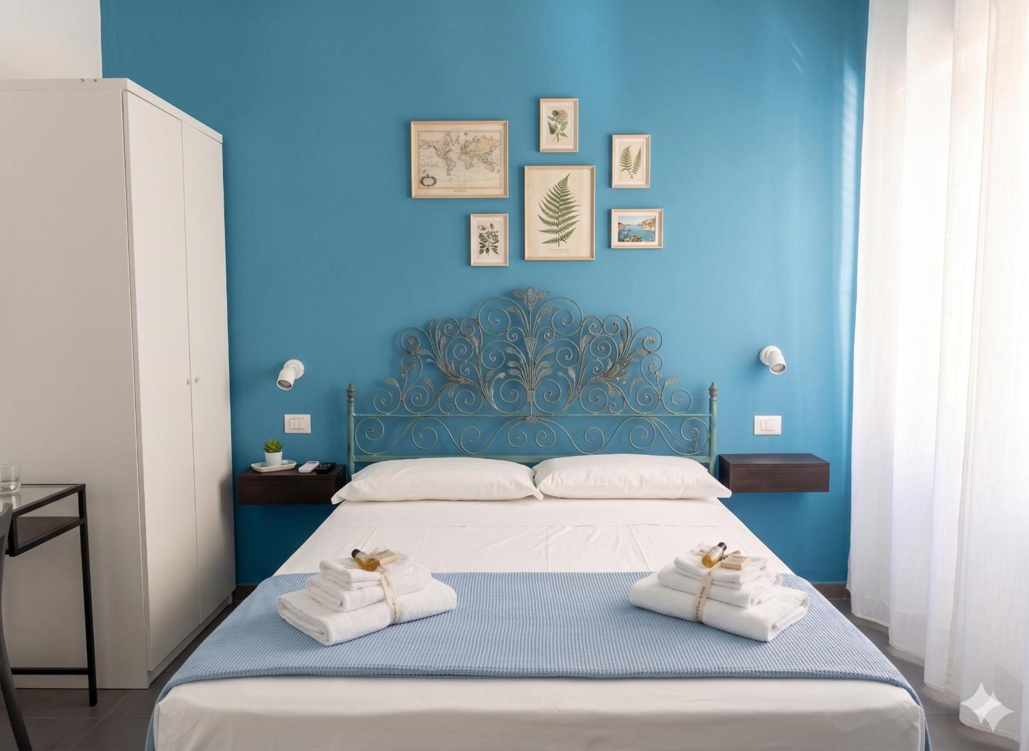 Double Room,1766305733:JPEG