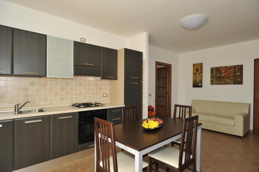 Two-Bedroom Apartment (4 Adults) with Sea View,44457436:JPEG