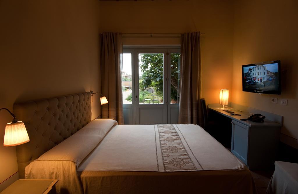 Junior Suite - Split Level,1600575166:JPEG