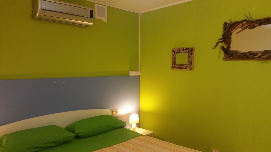 Apartment with Terrace (2 Adults)