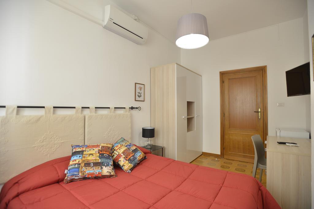 Single Room Private Bathroom