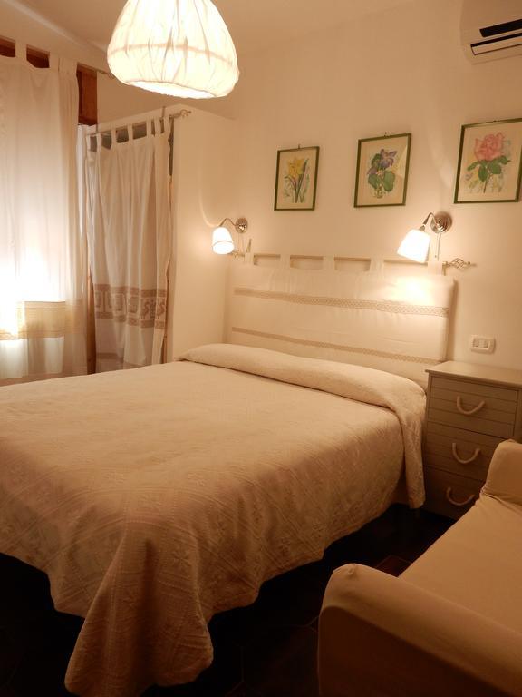 Doppelzimmer mit eigenem externen Bad