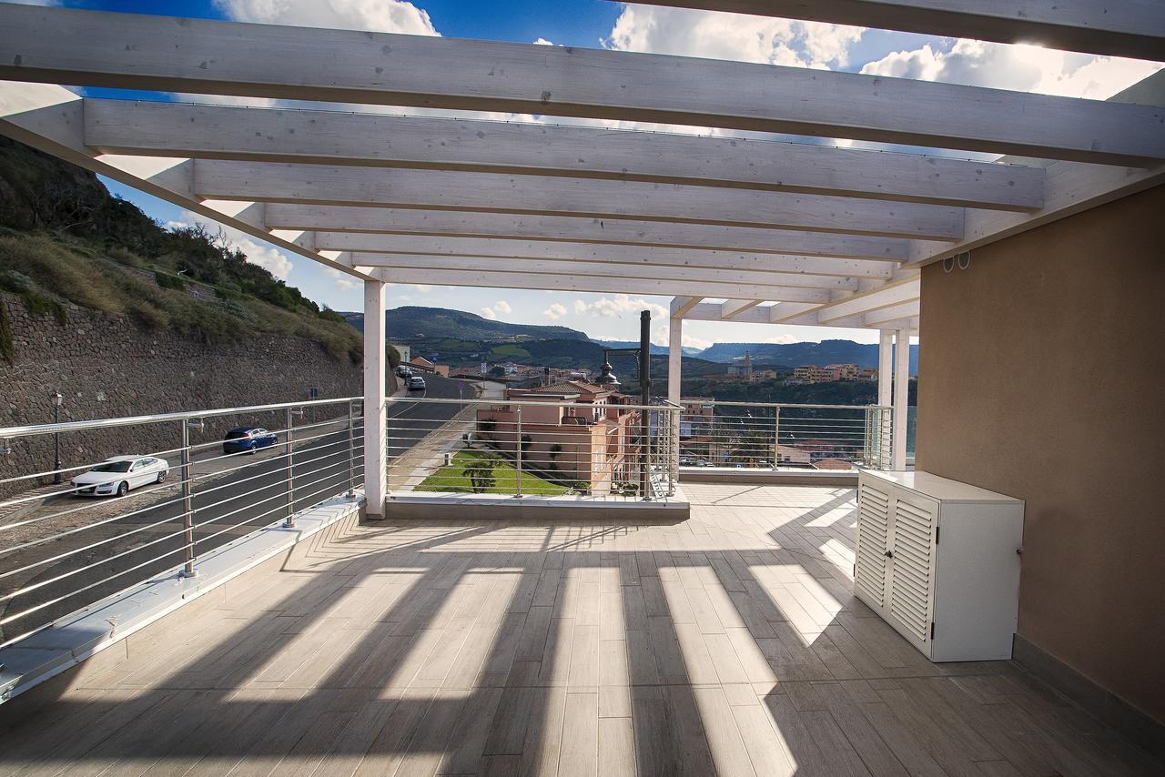 Apartment Terrace,506685762:JPEG