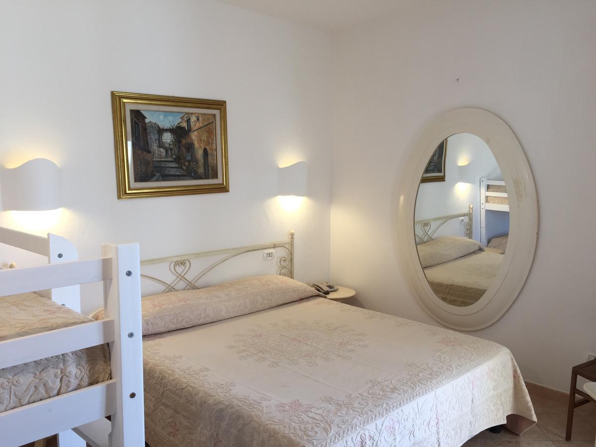 Quadruple Room with Sea View,526084656:JPEG