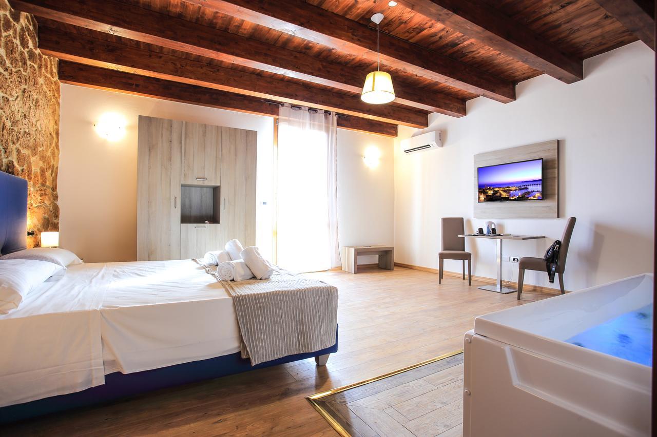 Deluxe Junior Suite