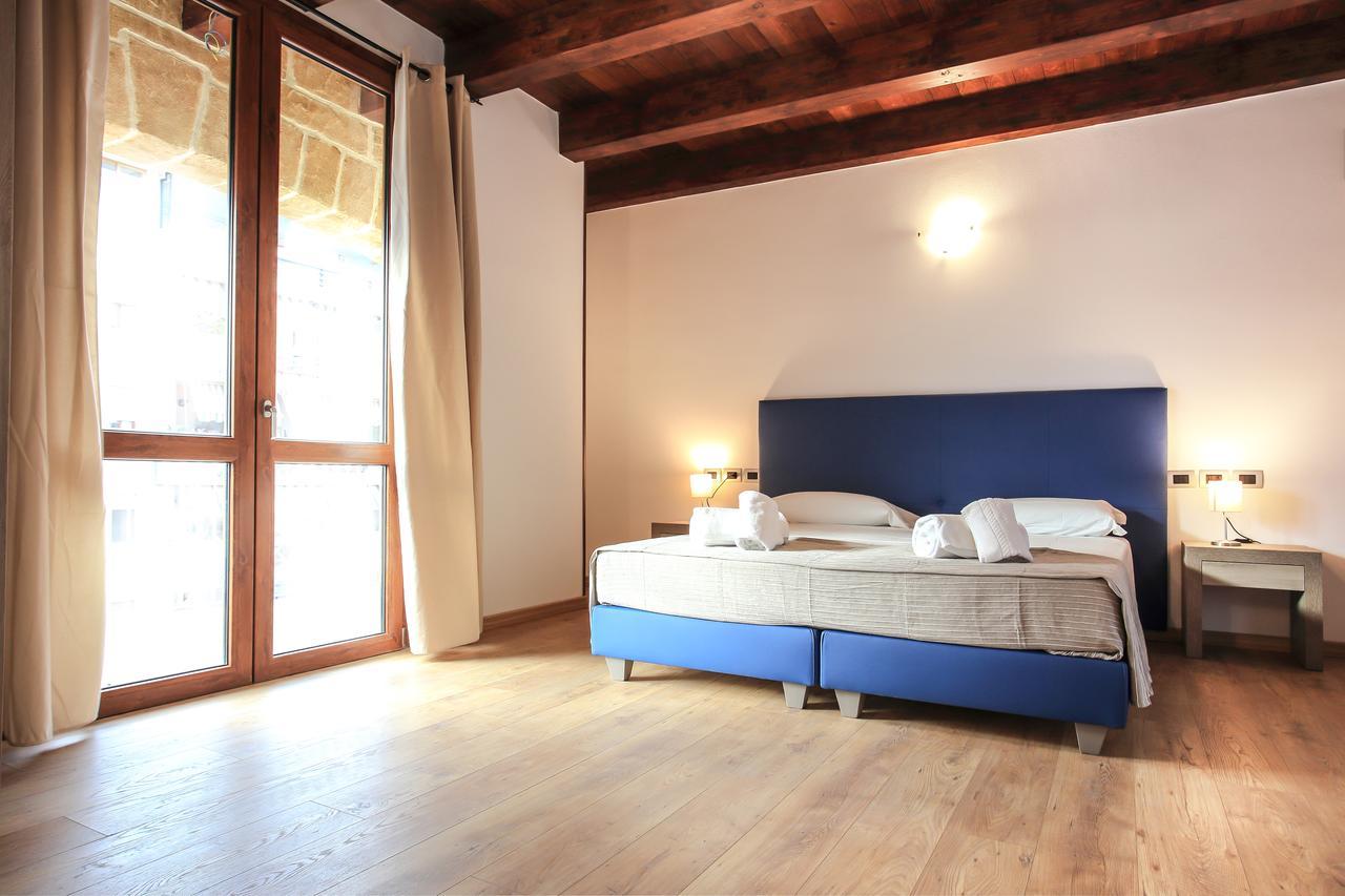 Deluxe Double or Twin Room Balcony