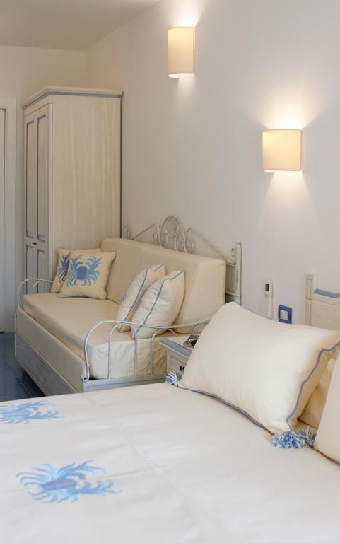 Deluxe Double Room,418853346:JPEG