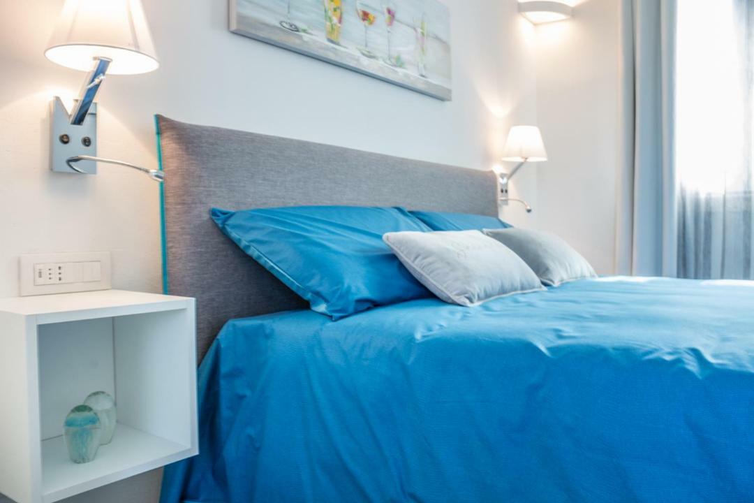 King Room,803663190:JPEG