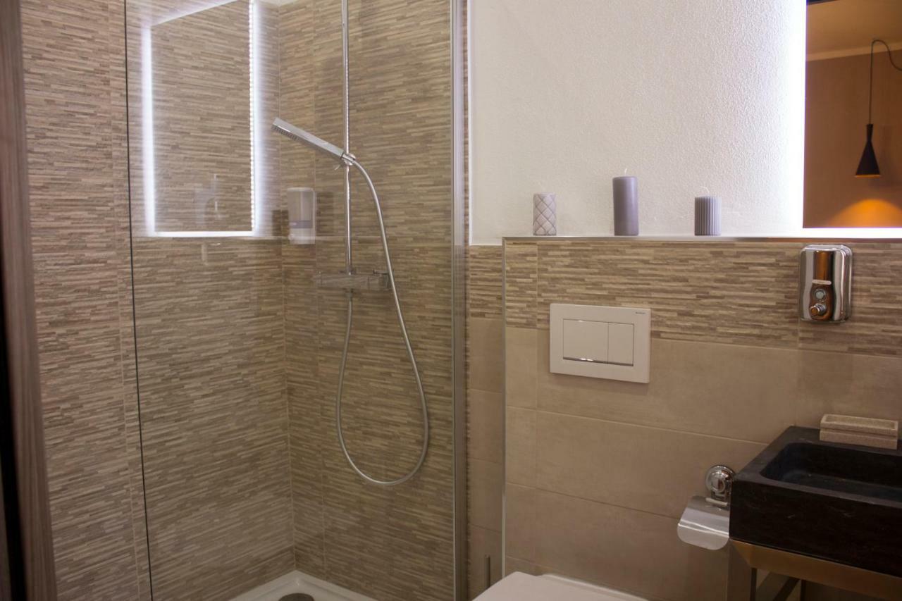 Double Room Private Bathroom