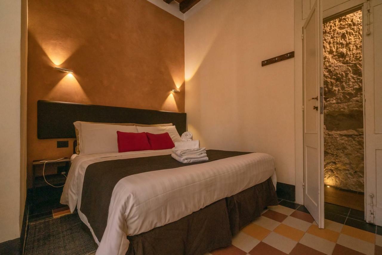 Double or Twin Room Private Bathroom