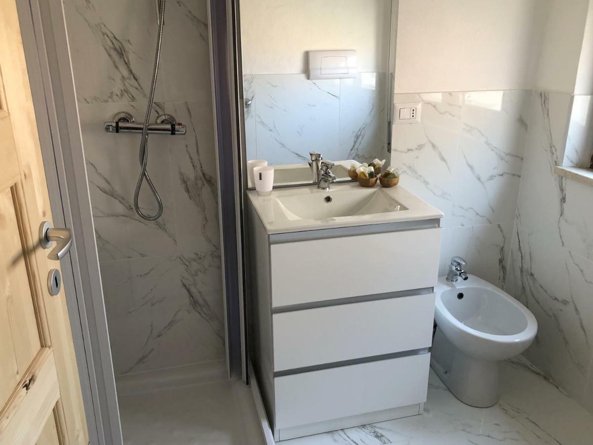 Standard Double Room,885834040:JPEG