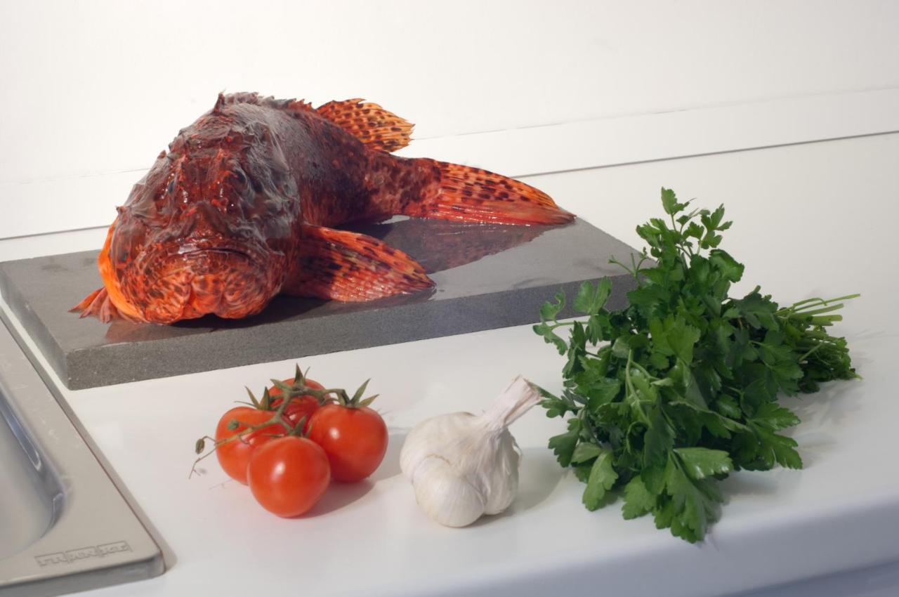 Two-Bedroom Apartment,953330818:JPEG