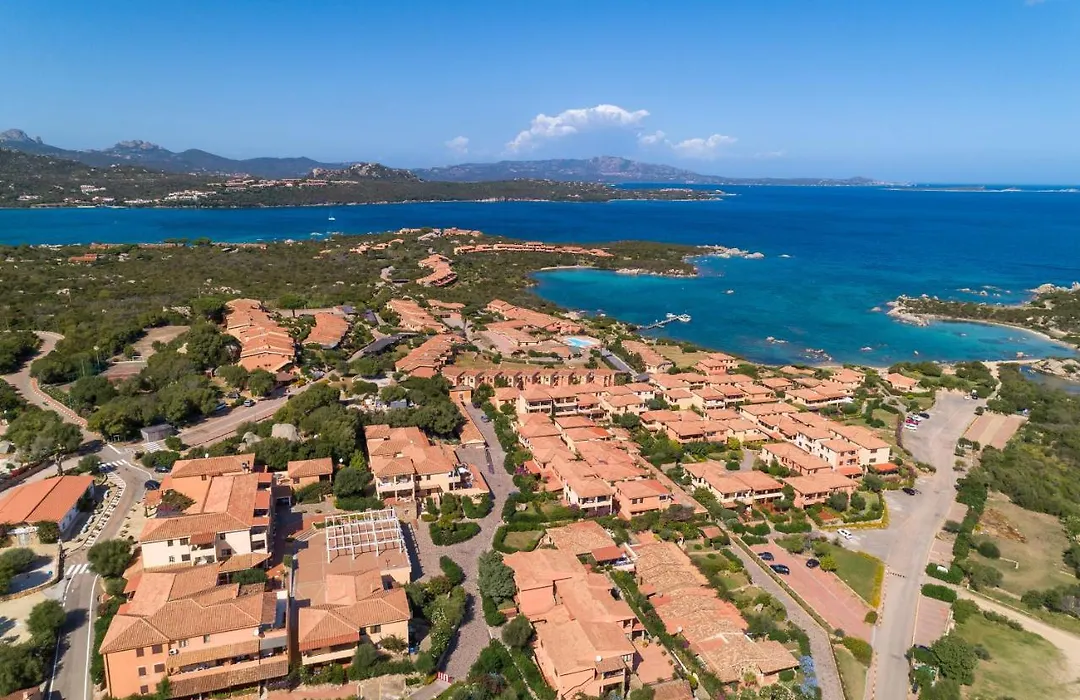 Baia De Bahas Residence-1