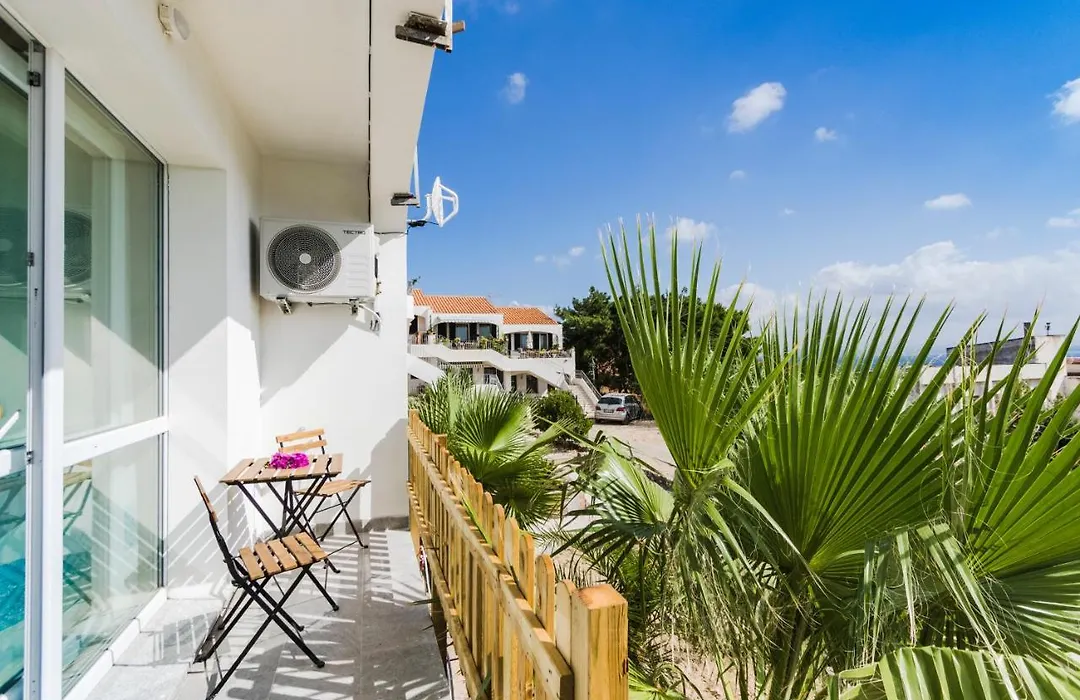 Residence Fior di Sulcis-1