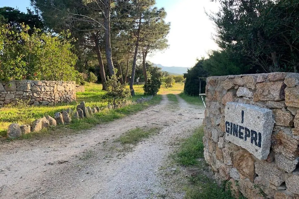 Casa Vacanza Baja Sardinia-1