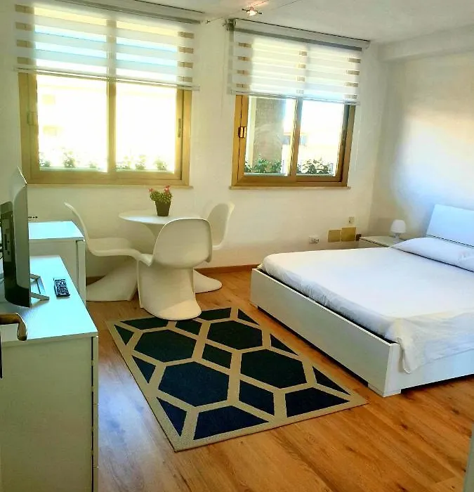 Central City Rooms-1