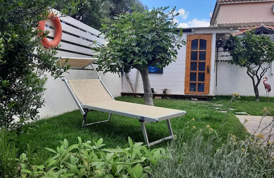 Flamingo Guest House- Rooms-1