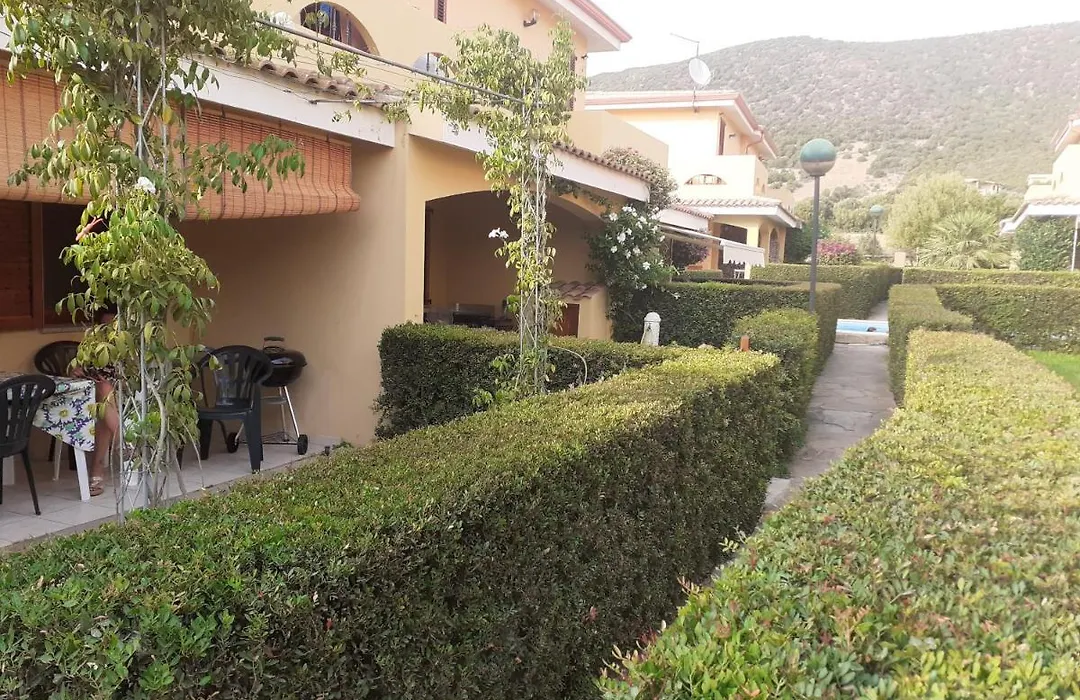 Villa su due livelli super accessoriata-1