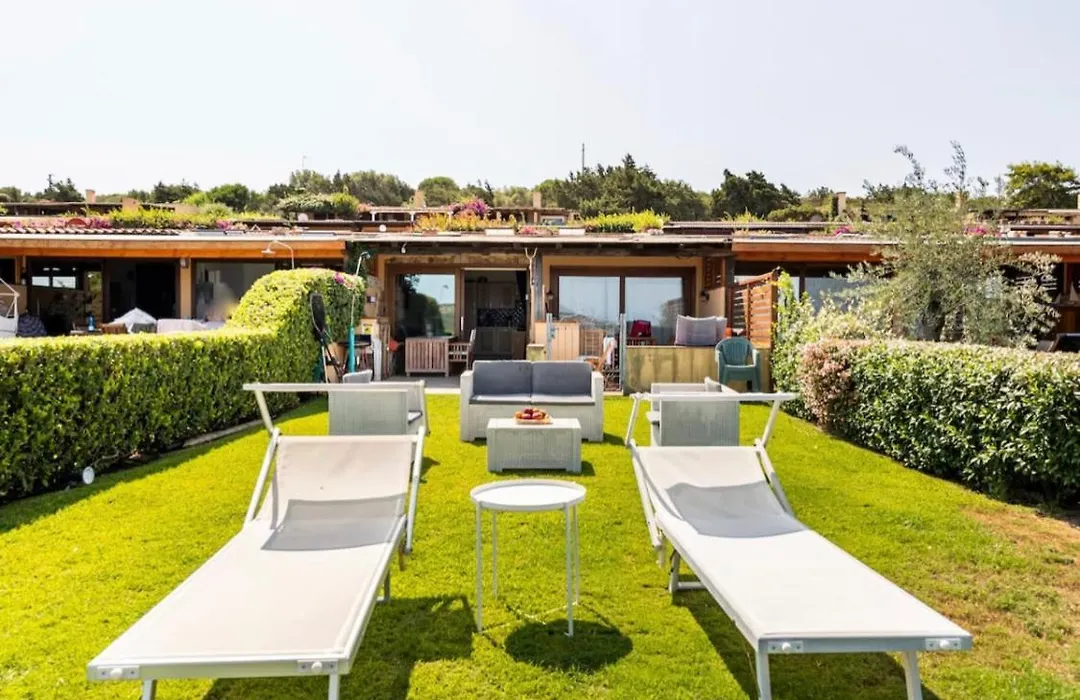 Villetta a schiera con giardino - porto pollo-1
