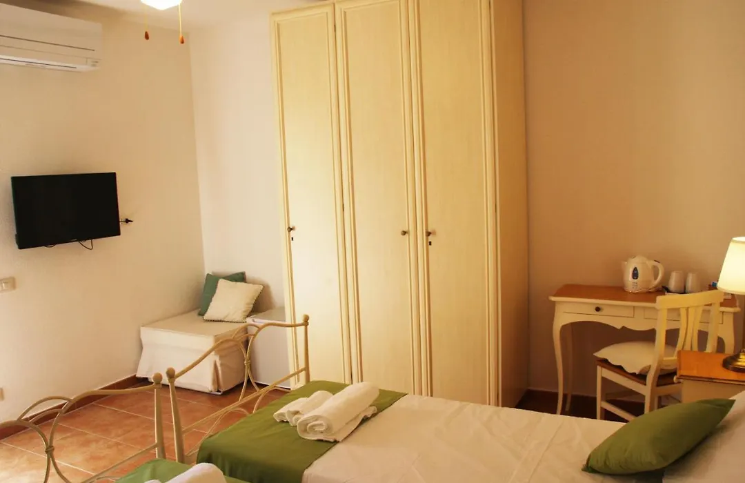 L'Alloggio-Not Just Rooms-1