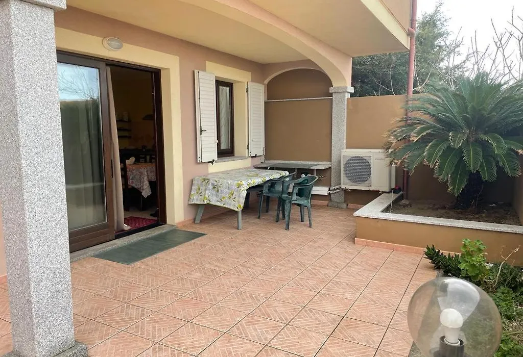 Appartamento A 50 M. Dal Mare-1