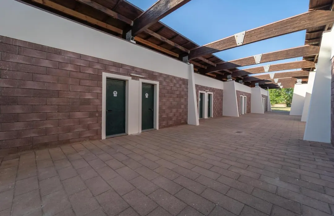 La Meta sporting rooms-1