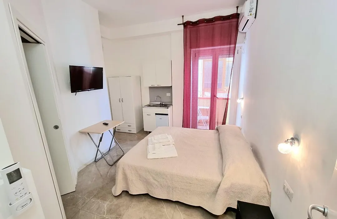Entos Suite-1