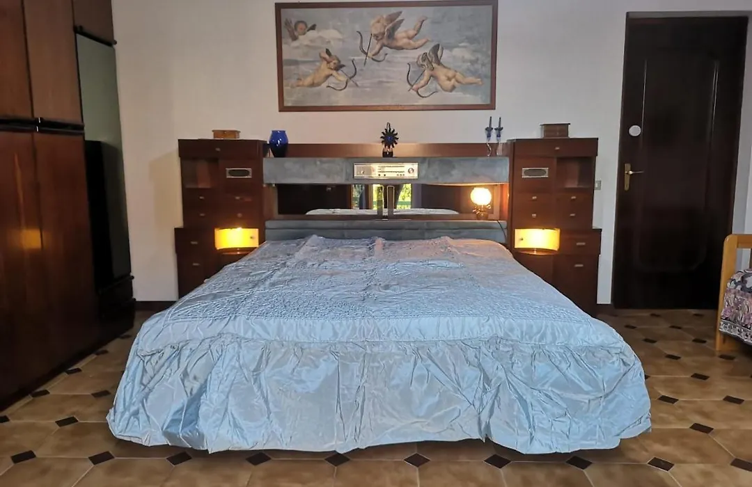 Assueli B&B-1